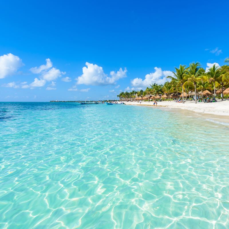 Playa Cristalina de Costa Mujeres