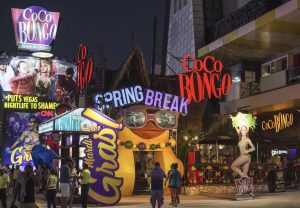 Coco Bongo De Cancún Clasificado Entre Los 100 Mejores Discotecas Del