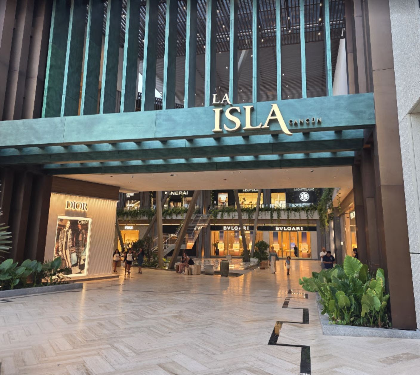 Tiendas de lujo Cancún