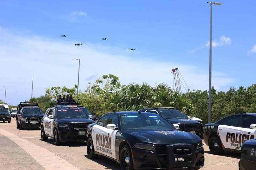 2025: La policía realiza cientos de arrestos, incauta decenas de armas y retira miles de dosis de narcóticos de las calles.