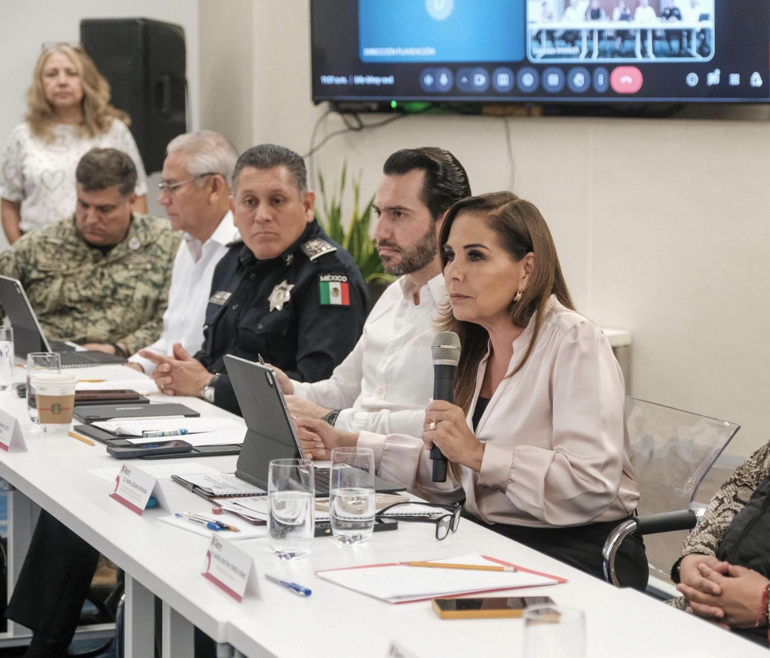 Reunión del gobierno sobre los tiempos de espera de las bolsas