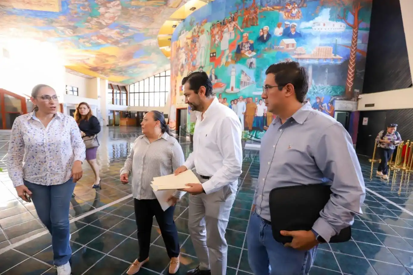 Estado presenta reforma a ley de movilidad para dar cabida a MOBI