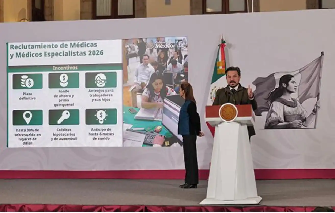 México contratará 14.000 médicos especialistas para sistemas de salud públicos