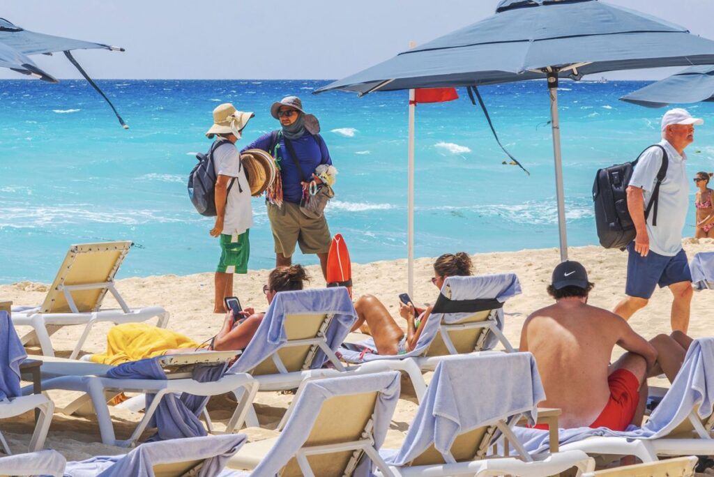 5 mitos comunes sobre visitar Cancún en 2026 que los viajeros deben saber