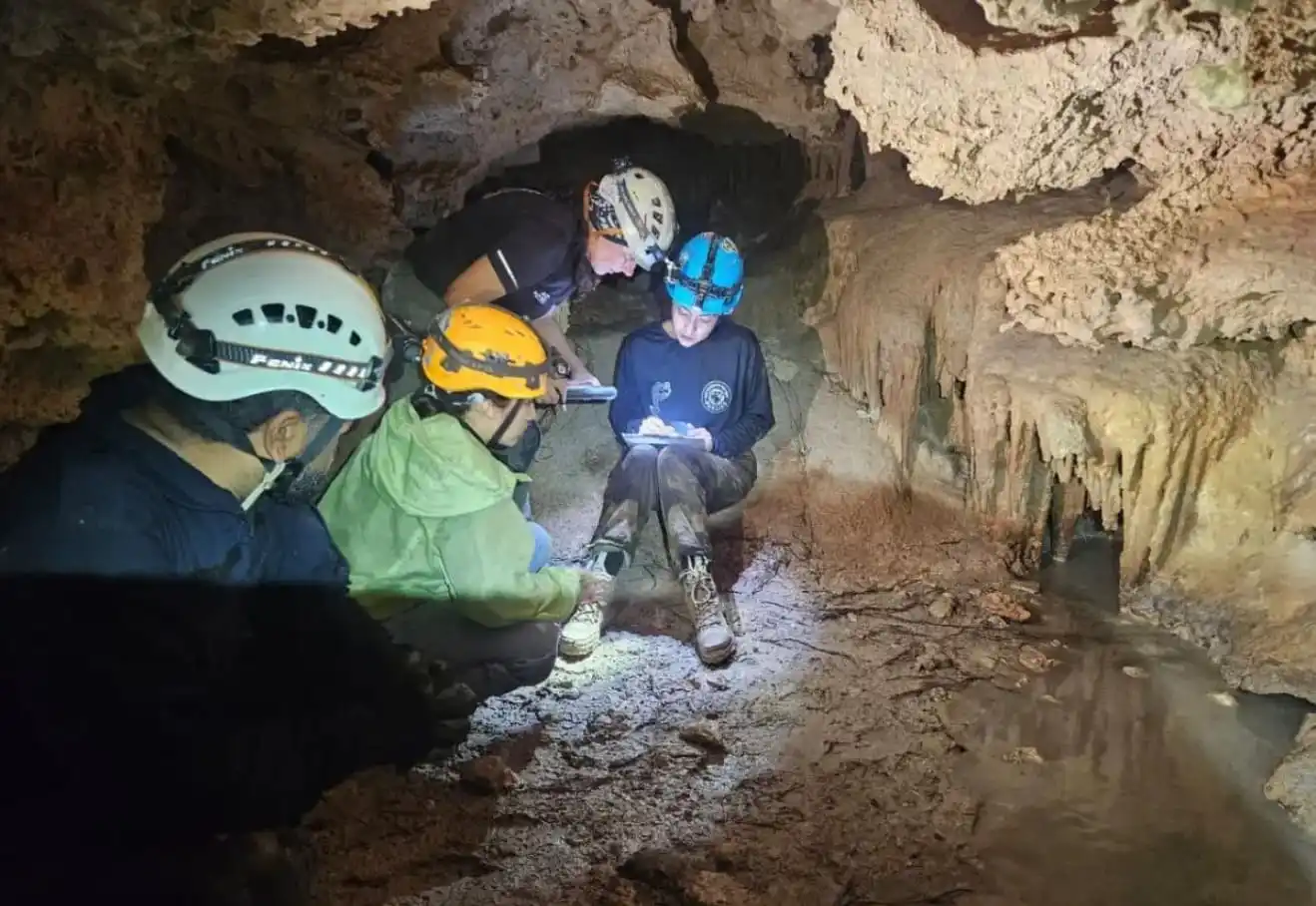 Grupo propone incluir cuevas y cenotes de la Riviera Maya en regulación urbanística