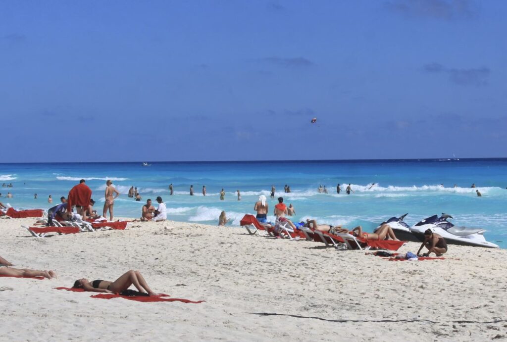 Las 7 cosas principales que los viajeros deben saber al visitar las playas de Cancún en 2026