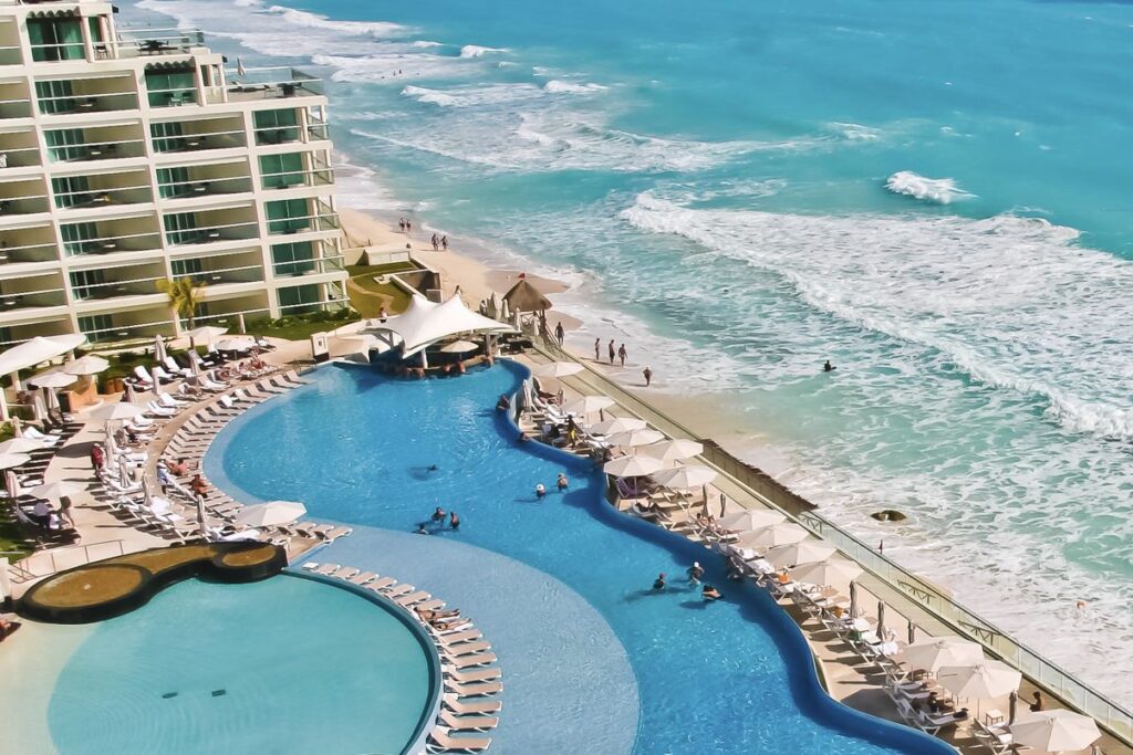 Estos son los 3 mayores problemas de seguridad en tus vacaciones en Cancún (no son lo que piensas)