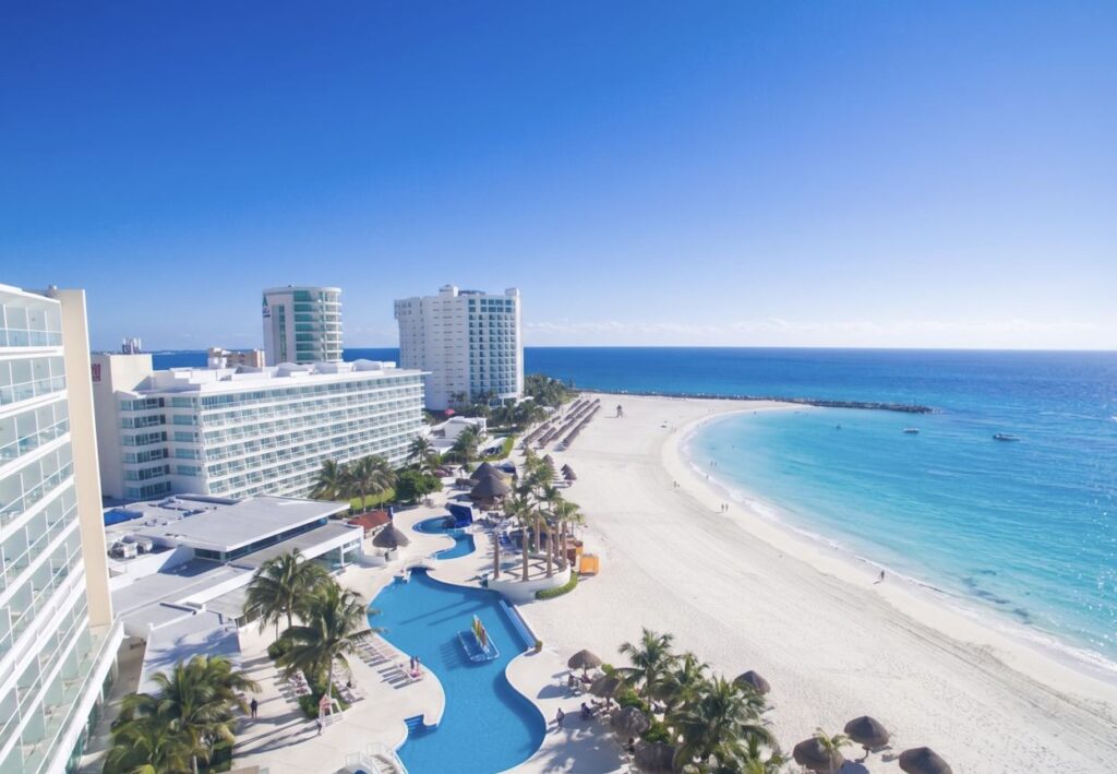 Este es uno de los resorts asequibles en Cancún con la mejor ubicación