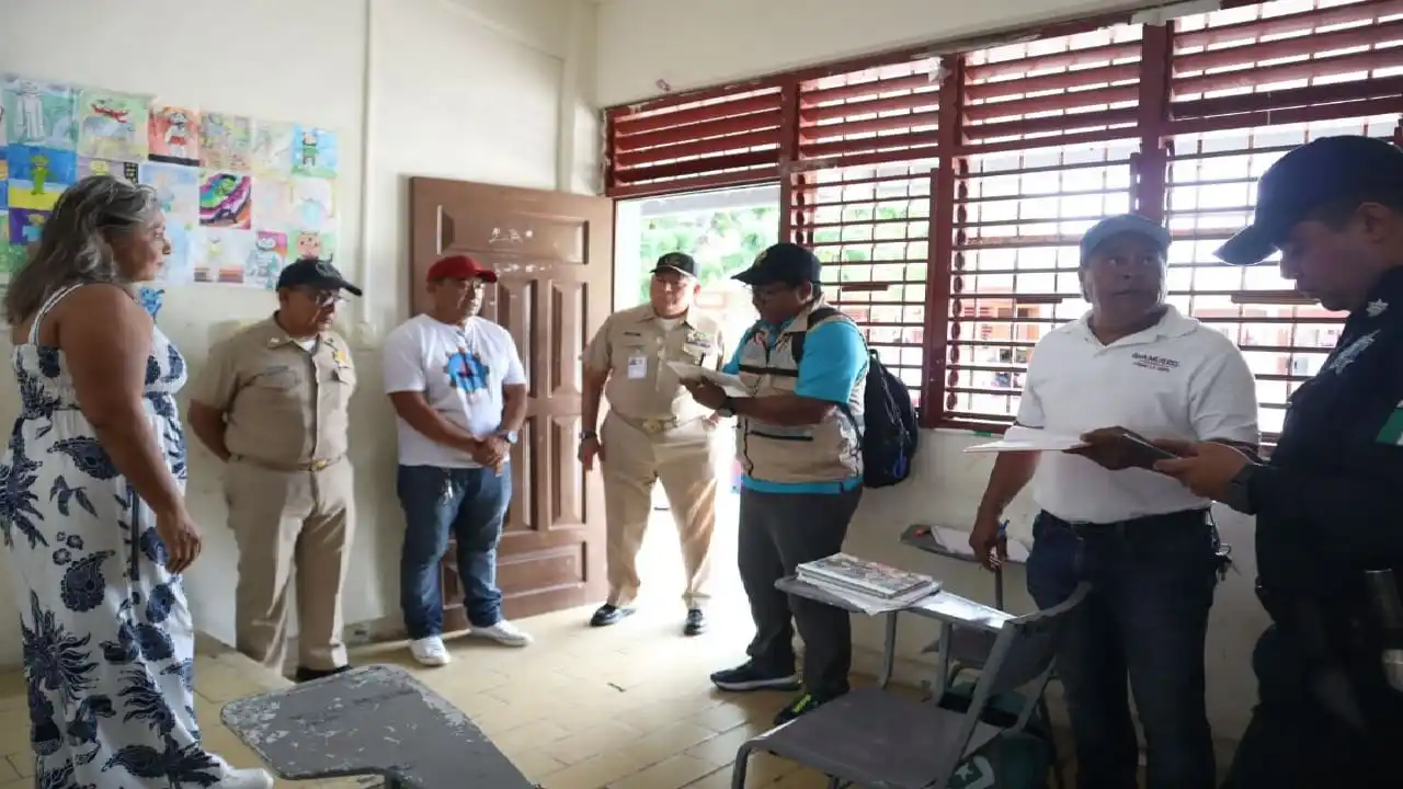 Quintana Roo se prepara para temporada de huracanes con conformación de comités e inspecciones de edificios