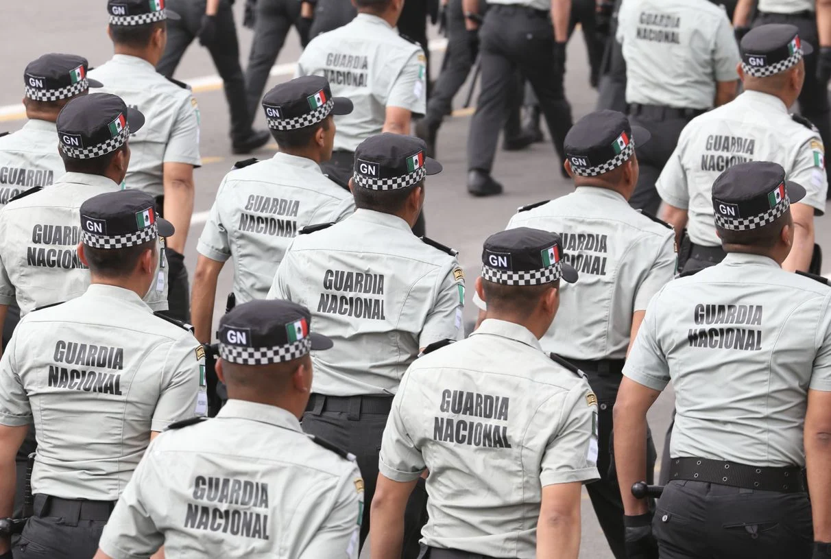 Guardia Nacional se une a batalla contra taxis no autorizados en aeropuerto de Cancún