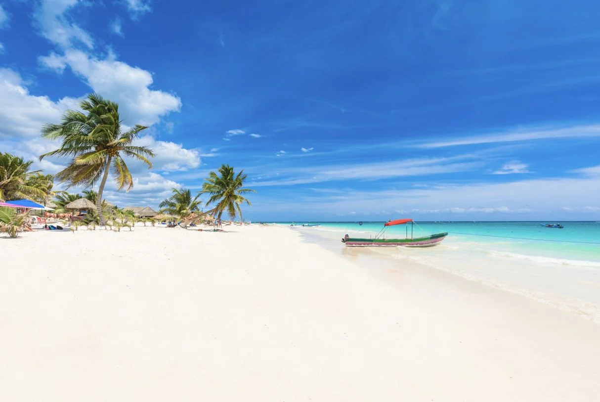 Autoridades y hoteles de Tulum unen fuerzas para garantizar acceso gratuito a la playa para todos los visitantes