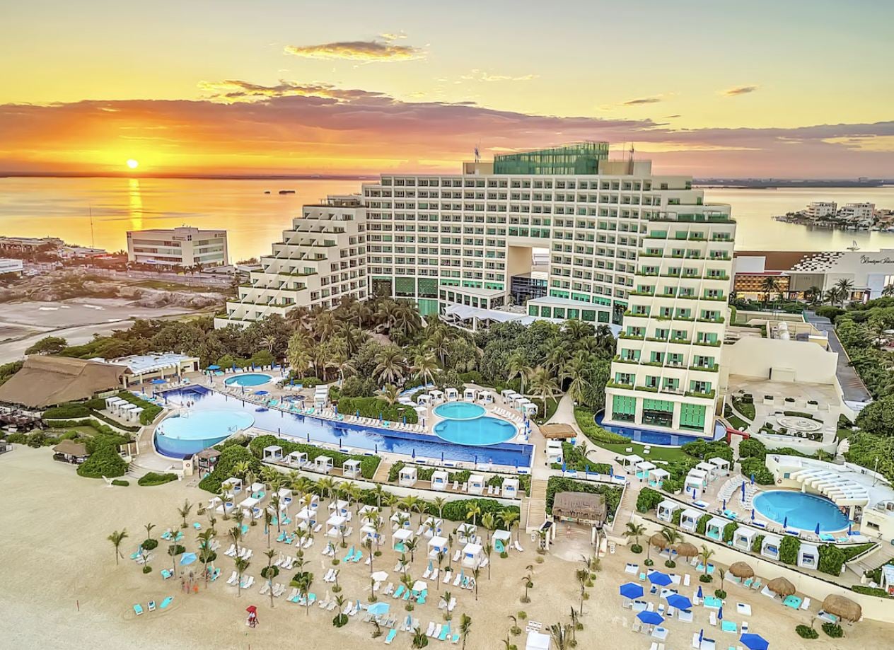 Vive Aqua Beach Resort Cancún
