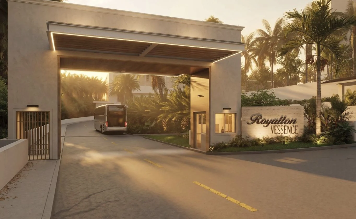 Entrada a Royalton Essense
