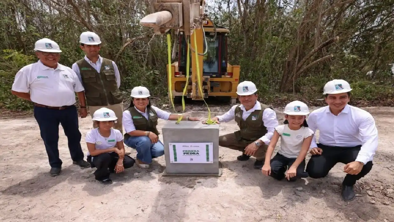 Colocan primera piedra en Centro de Bienestar Animal de 6 millones de pesos para Puerto Morelos