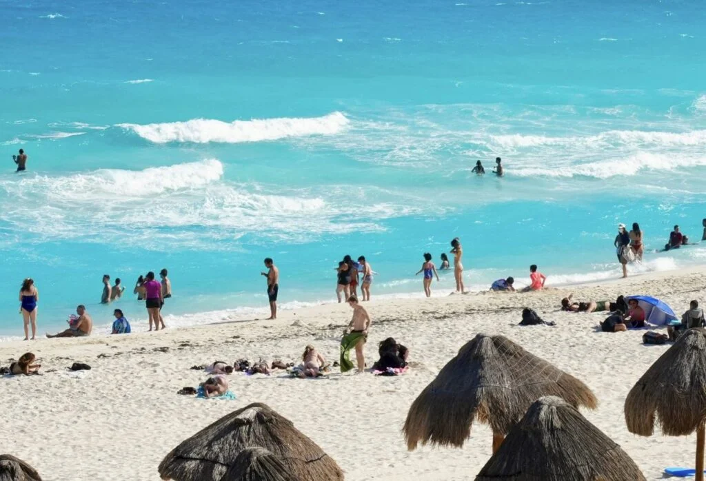 Cancún clasificado entre los 10 destinos más seguros para visitar este otoño según los viajeros