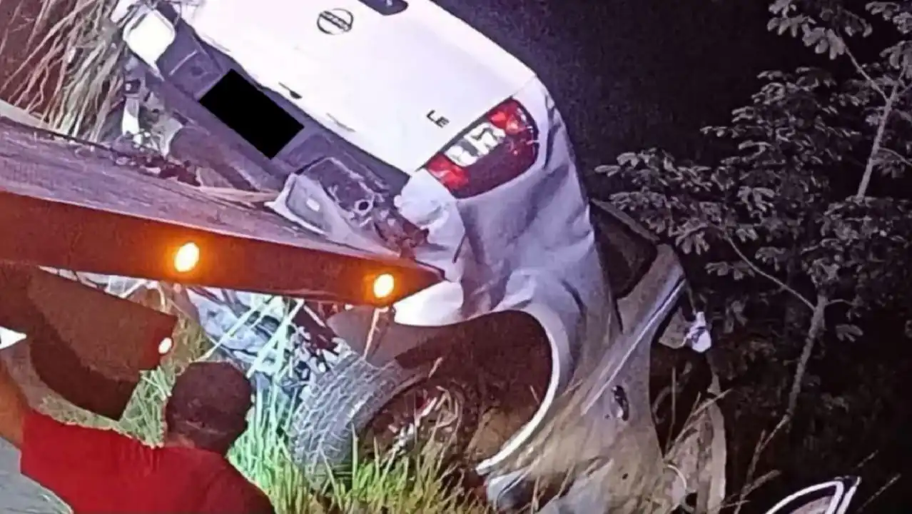 Emboscada en carretera de Bacalar deja dos muertos y tres heridos