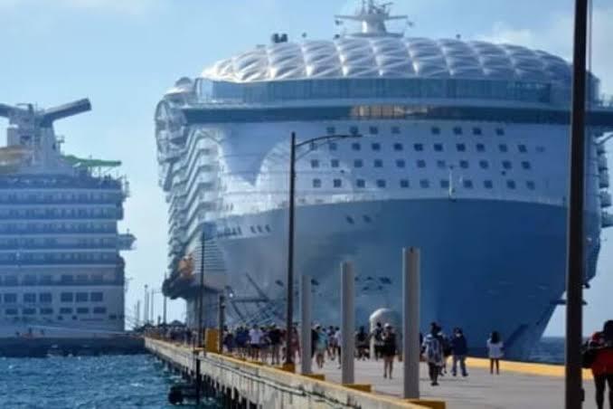 Carnival reduce sus escalas en Mahahual