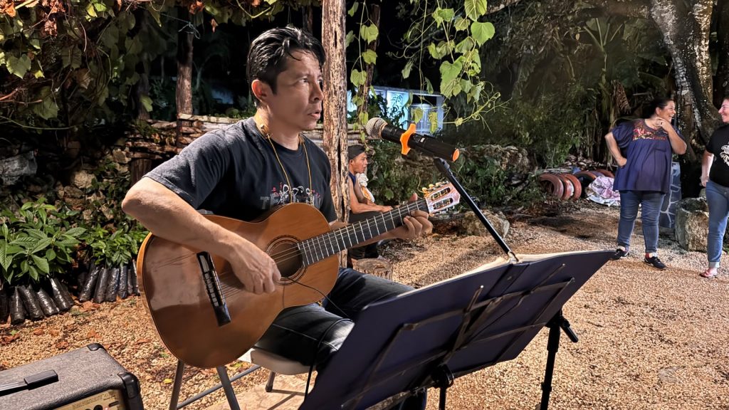 homenaje a RockDrigo González en Felipe Carrillo Puerto