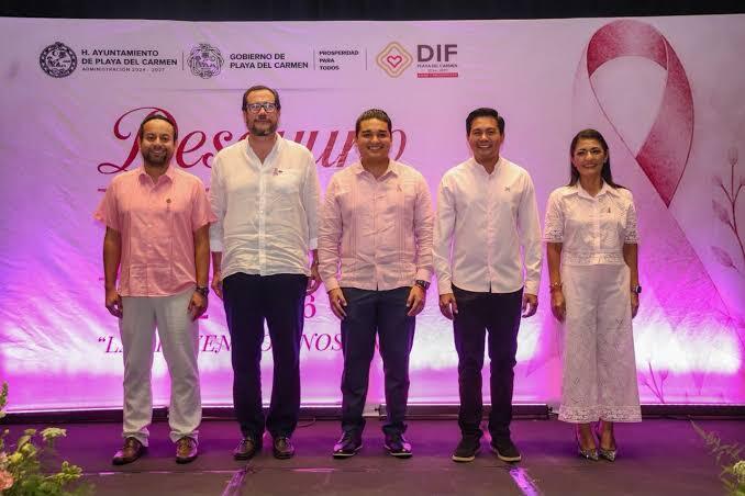Desayuno Rosa 2026 en Playa del Carmen