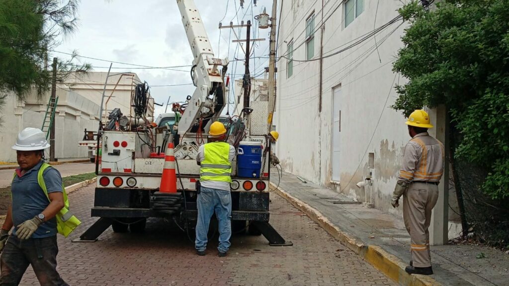soterramiento eléctrico en Isla Mujeres