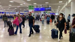 vuelos demorados en el Aeropuerto de Cancún